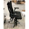 Image 2 : HERMAN MILLER EMBODY BLACK /GRAPHITE FULLY ADJUSTABLE GAMING TASK CHAIR STYLE 2 RETAIL $2254 CAN