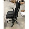 Image 3 : HERMAN MILLER EMBODY BLACK /GRAPHITE FULLY ADJUSTABLE GAMING TASK CHAIR STYLE 2 RETAIL $2254 CAN