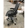 Image 3 : HERMAN MILLER AERON GRAPHITE FULLY ADJUSTABLE SIZE B TASK CHAIR  RETAIL PRICE $2030 CAN