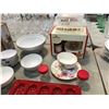 Image 2 : LOT OF MISC BAKEWARE, DISHWARE AND MORE