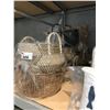 Image 1 : 8 WICKER AND STRAW BASKETS