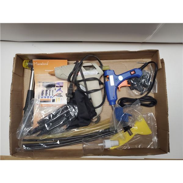 GLUE GUN W/ GLUE STICKS & PAINTLESS DENT KIT