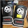Image 1 : PAIR OF 9R BOXING GLOVES,
