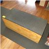 Image 1 : WOODEN EXERCISE BOX WITH RUBBER TOP,