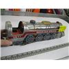 Image 2 : BATTERY OPERATED TIN TRAIN, MISSING 1 REAR WHEEL