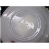 Image 2 : BOX OF GOLD RIMMED ANCHOR HOCKING DISHWARE