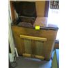 Image 1 : 1940s RCA VICTROLA RECORD PLAYER STEREO, AS IS