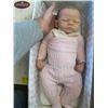 Image 2 : ASHTON DRAKE DOLL