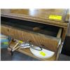 Image 2 : SINGLE DRAWER CLAWFOOT SMALL OCCASIONAL TABLE