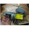Image 1 : SMALL CLAMP ON SWIVEL 3" BENCH VICE