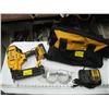 Image 1 : DEWALT 20V CORDLESS BRAD NAILER WITH CHARGER & BAG
