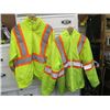 Image 1 : 2 FLUORESCENT JACKETS