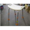Image 1 : ADJUSTABLE LEG BATHTUB STOOL