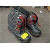 Image 1 : PAIR OF WINTER BOOTS