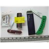 Image 2 : 2 KNIVES & A MONEY CLIP
