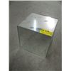 Image 1 : MIRRORED BLOCK