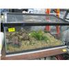 Image 1 : LG. ANIMAL TERRARIUM