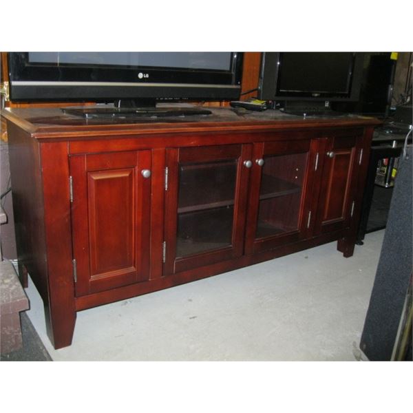 WOOD WITH GLASS DOORED LOW TV STAND