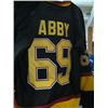 Image 2 : CANUCKS JERSEY
