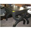 Image 2 : MATCHING END TABLE