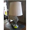 Image 1 : METAL BASED TABLE LAMP
