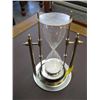 Image 1 : LG. HOURGLASS
