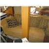 Image 2 : GREEN PATTERN SOFA