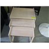 Image 2 : SET OF NESTING TABLES