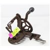 Image 1 : ANTIQUE MECHANICAL APPLE PEELER