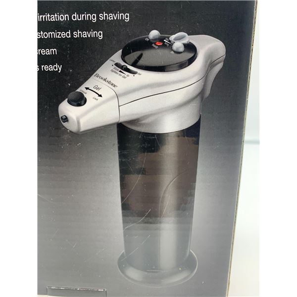 Brookstone Gel & Lather Heating System