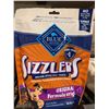 Image 1 : Blue Buffalo Sizzlers bacon treats Case lot of 6 x 6oz