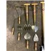 Image 2 : *ALL NEW* ASSORTED SNEEBOER & ZN TOOLS FOR LIFE GARDEN TOOLS