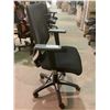 Image 2 : BLACK MESH BACK OFFICE CHAIR