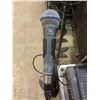 Image 2 : SHURE BETA58 MICROPHONE WITH STAND & CABLE