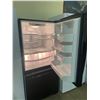 Image 2 : GE PROFILE BLACK TOP AND BOTTOM FRIDGE MODEL PDRF0MBYGRBB