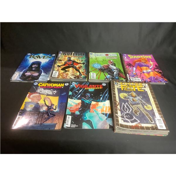 LARGE COLLECTION OF COMIC BOOKS TITLES INCLUDE: CYBORG, DOCTOR FATE, VIGILANTE, CATWOMAN, STARFIRE,