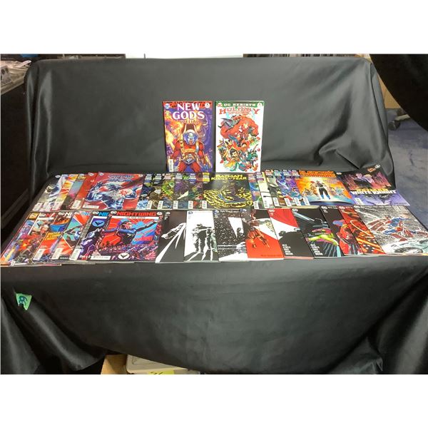 LARGE COLLECTION OF COMIC BOOKS TITLES INCLUDE: BATMAN KINGS OF FEAR, CAPTAIN ATOM, NEW GODS