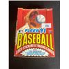 Image 2 : BOX OF SEALED FLEER 1991 BASEBALL LOGO STICKERS & TRADING CARDS