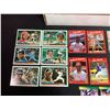 Image 2 : BOX OF TOPPS & DON RUSS BASEBALL CARDS