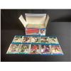 Image 3 : BOX OF O-PEE-CHEE 1990 HOCKEY CARDS COMPLETE SET