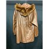 Image 2 : NEW WITHOUT TAGS VIP LEATHERS CANADA FINE LAMBSKIN LEATHER JACKET SIZE SMALL