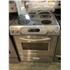 Image 1 : *SOLD AS IS CONDITION ISSUES* KITCHENAID ELECTRIC TOP STOVE WITH CONVECTION OVEN 1 BROKEN KNOB