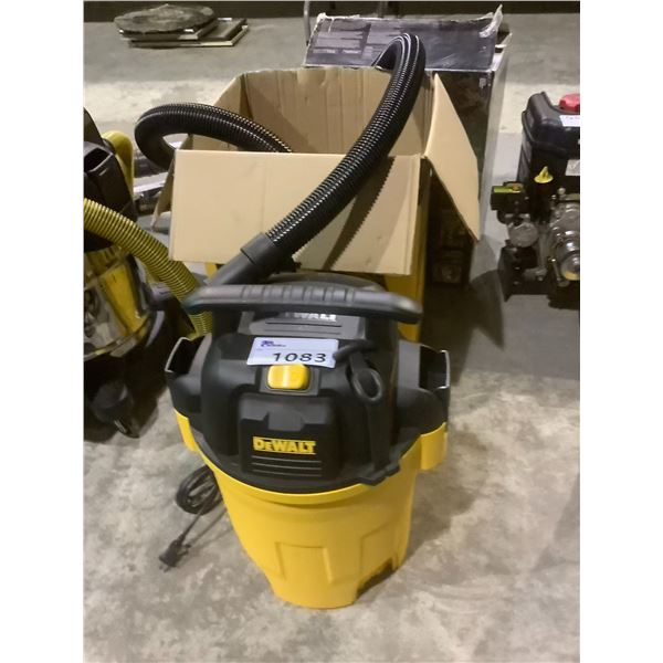 DEWALT 6GAL DRY/WET VACUUM