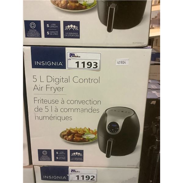 INSIGNIA 5L DIGITAL CONTROL AIR FRYER