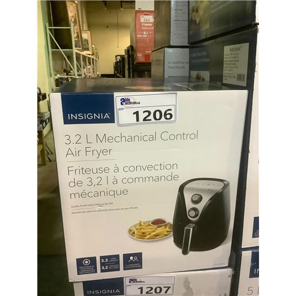 INSIGNIA 3.2L MECHANICAL CONTROL AIR FRYER