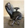 Image 2 : ROLLING OFFICE CHAIR