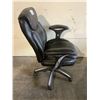 Image 2 : ROLLING OFFICE CHAIR