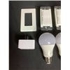 Image 2 : 2 SMART DIMMERS, 2 SMART BULBS & 2 SMART INTERIOR OUTLETS