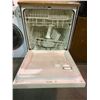 Image 2 : WHITE MAYTAG PORTABLE DISHWASHER