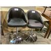 Image 1 : PAIR OF GAS LIFT BAR STOOLS